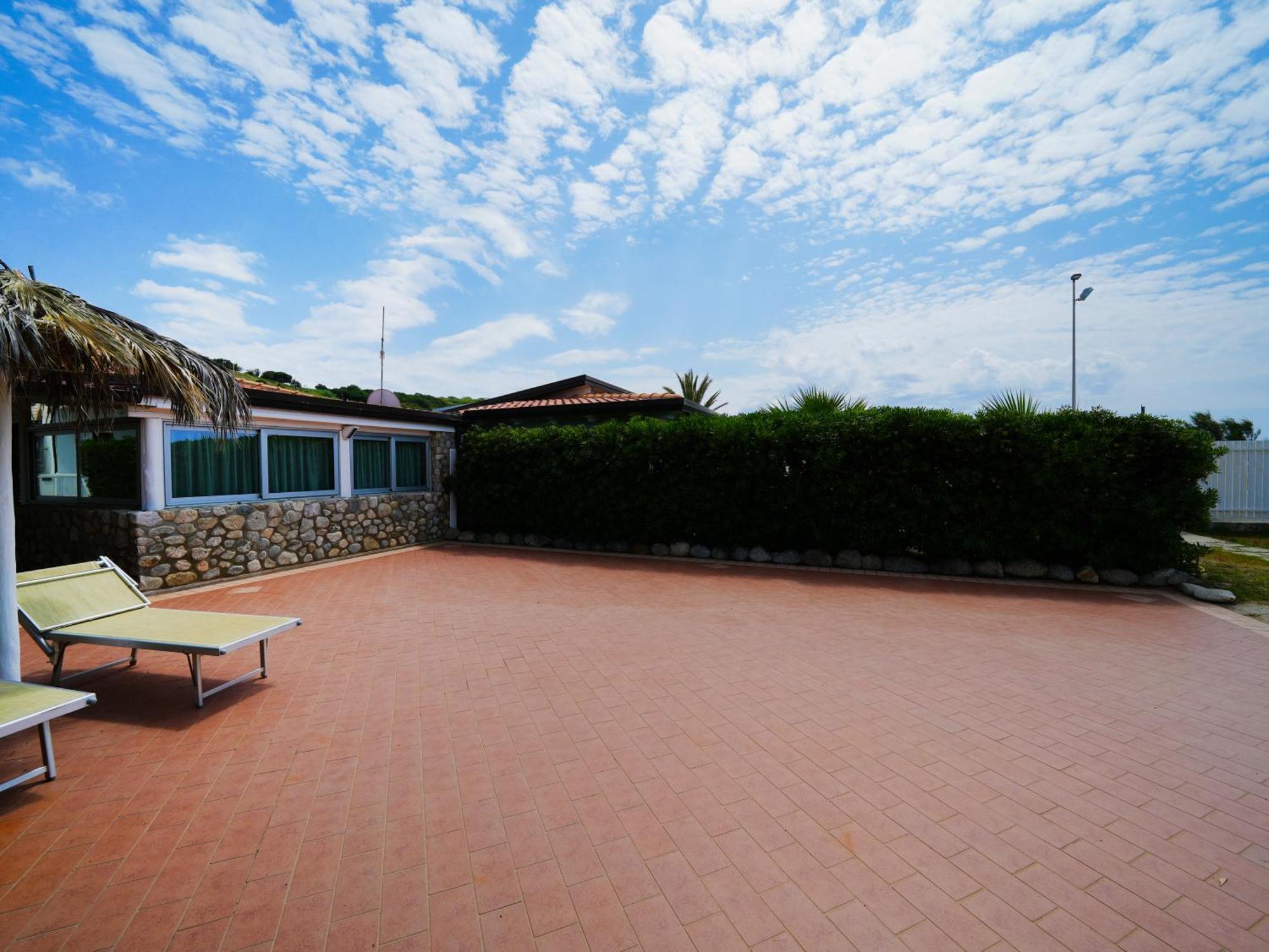 Marinella Beach Apartment Capo Vaticano Exterior photo