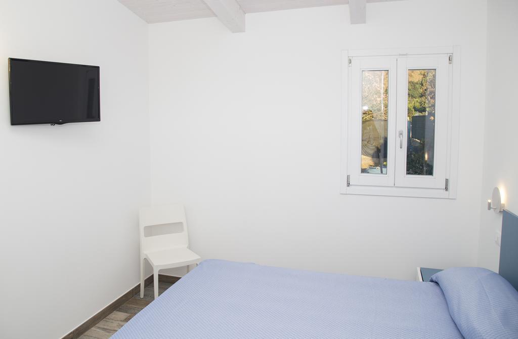 Marinella Beach Apartment Capo Vaticano Exterior photo